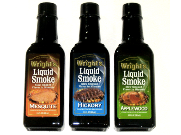 You are currently viewing Best Substitutes for Liquid Smoke