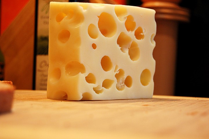 Read more about the article Substitute for Swiss cheese